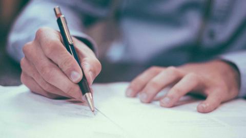 Featured Image for 3 Best Recommendation Letters For Employee From Manager